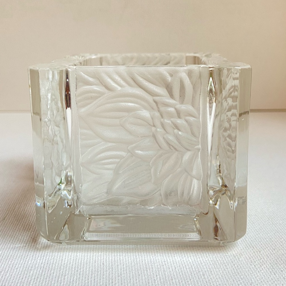 PartyLite Chrysanthemum frosted clear glass square votive candle holder P7746